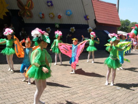 Всі ми родом з дитинства